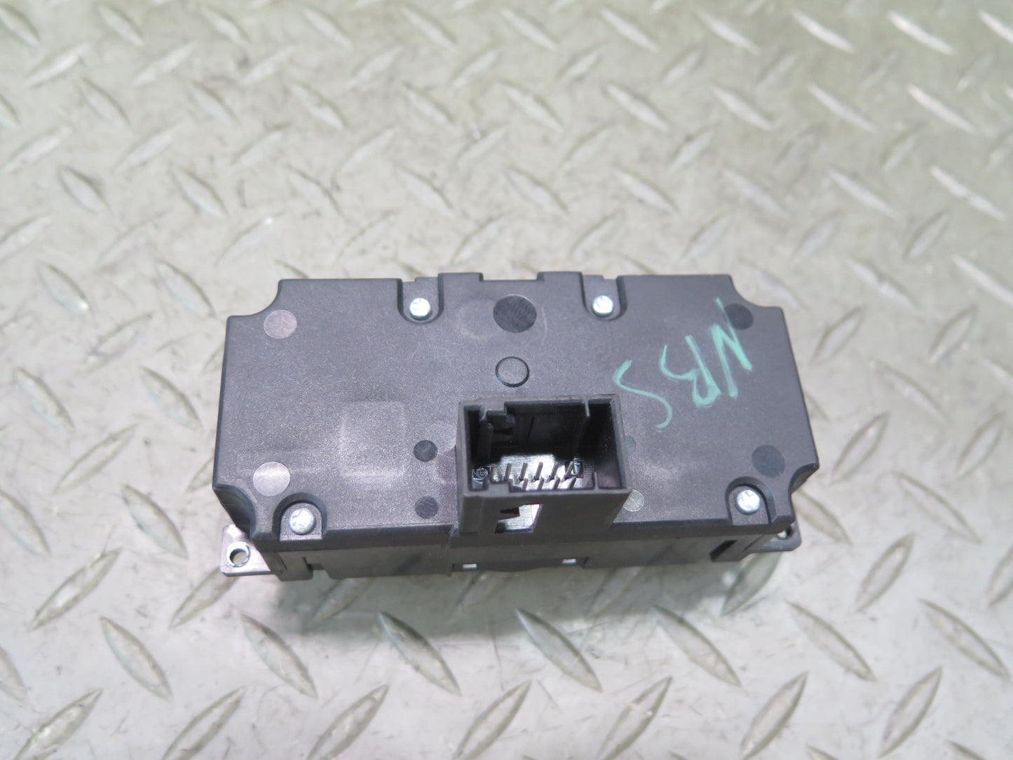 2006-2010 BMW E63 E64 M6 Headlight Lamp Dimmer Switch 6925259