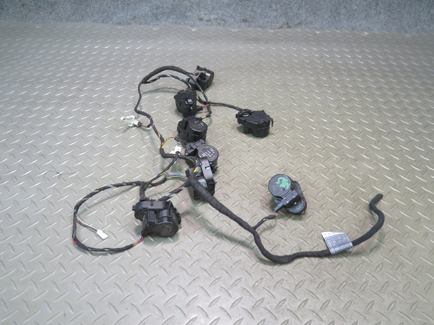 2006-2010 BMW E63 E64 M6 A/C Heater Flap Door Actuator Motor Wiring Set