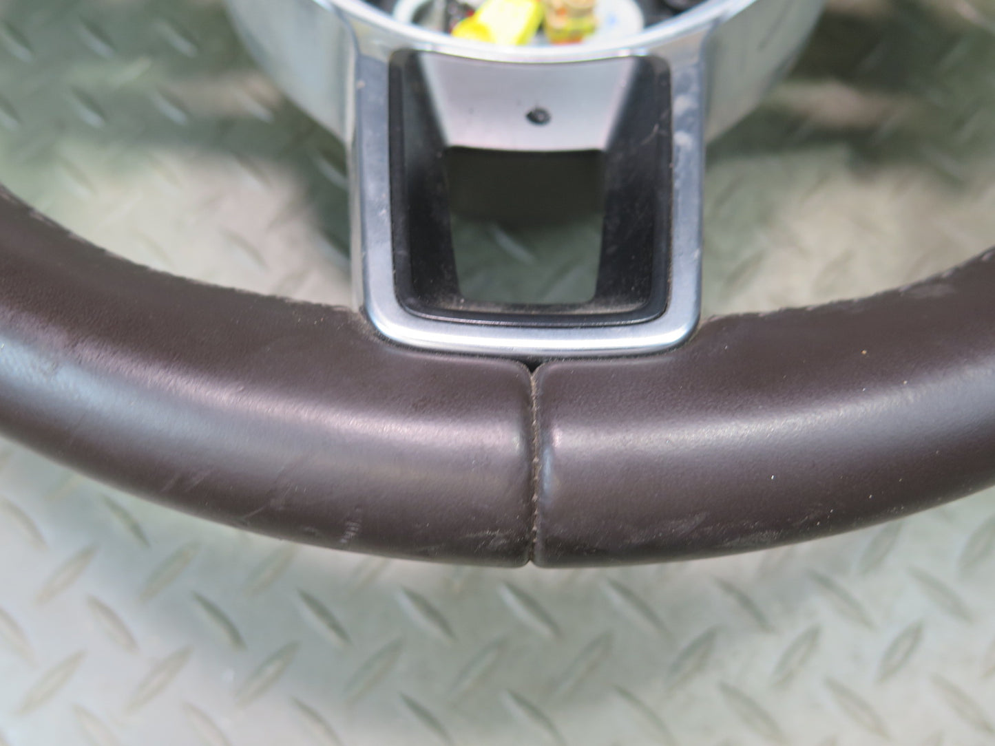 2015-2018 Porsche Macan Leather Steering w Controls & Paddles