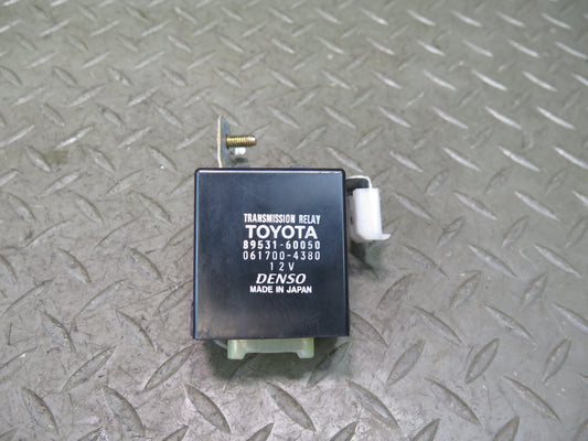 1998-2007 Lexus J100 LX470 Transmission Relay Control Module 89531-60050