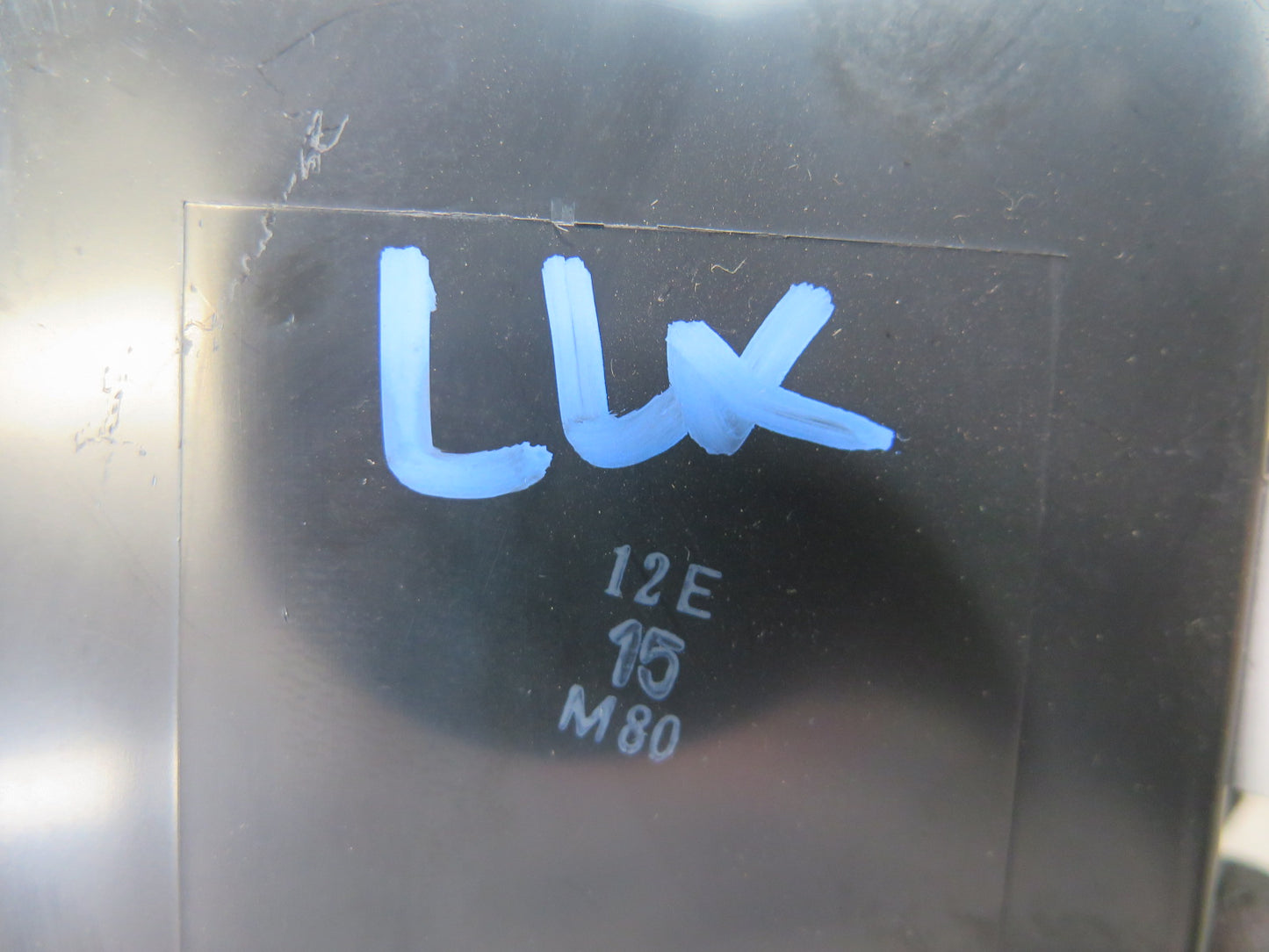 1998-2007 Lexus UZJ100L LX470 Antenna Relay Control Module Unit 85914-60070
