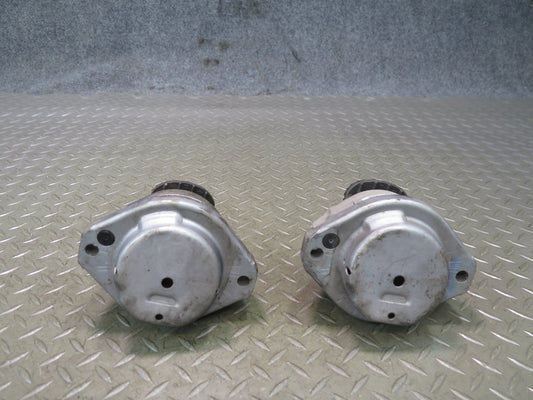 2006-2010 BMW E63 E64 M6 S85 Left & Right Engine Motor Mount Set of 2