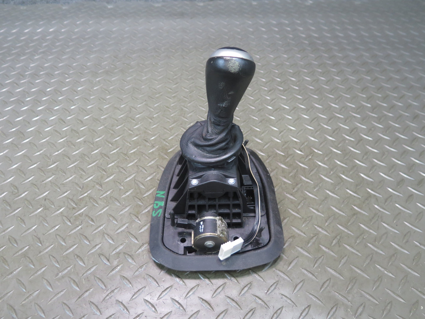 2006-2007 BMW E63 M6 SMG Transmission Gear Shifter Selector Assembly