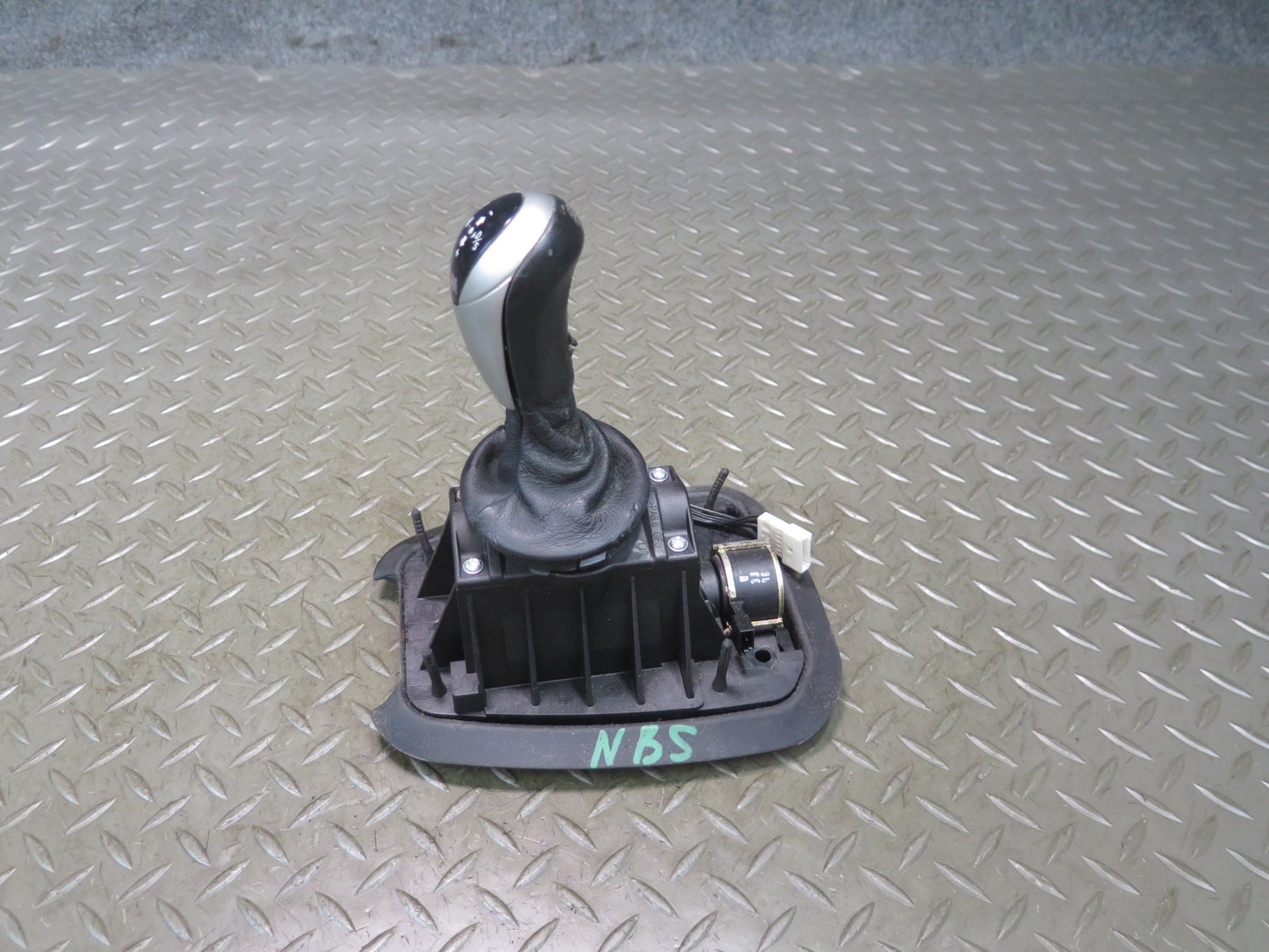 2006-2007 BMW E63 M6 SMG Transmission Gear Shifter Selector Assembly