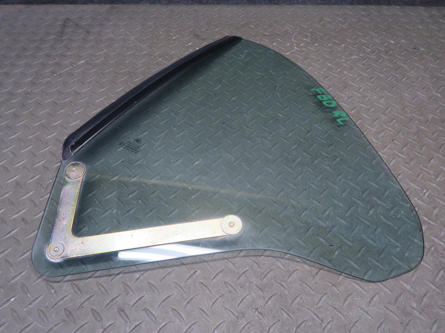 94-99 BMW E36 328iC Convertible Rear Left Quarter Glass Window OEM
