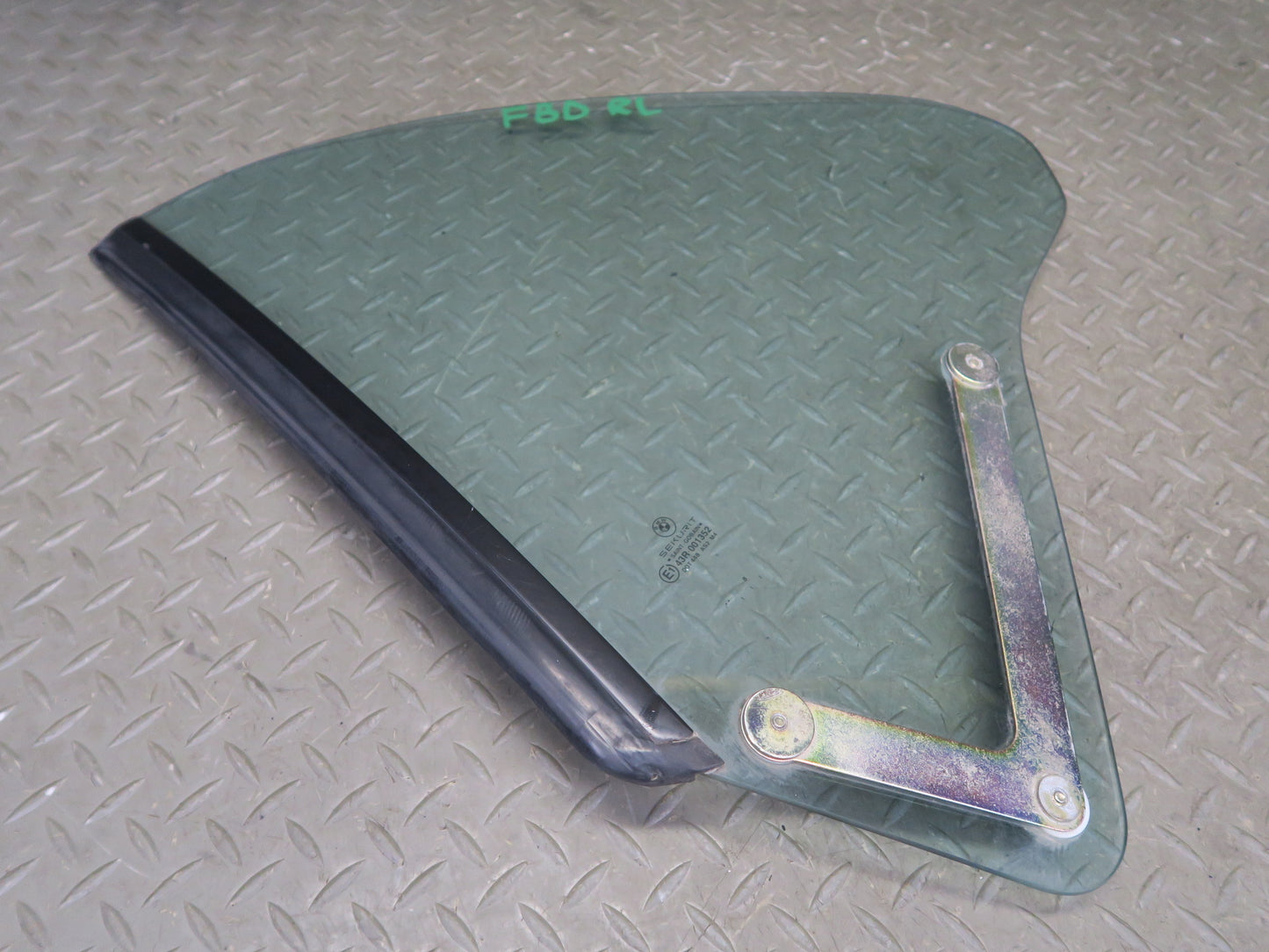94-99 BMW E36 328iC Convertible Rear Left Quarter Glass Window OEM