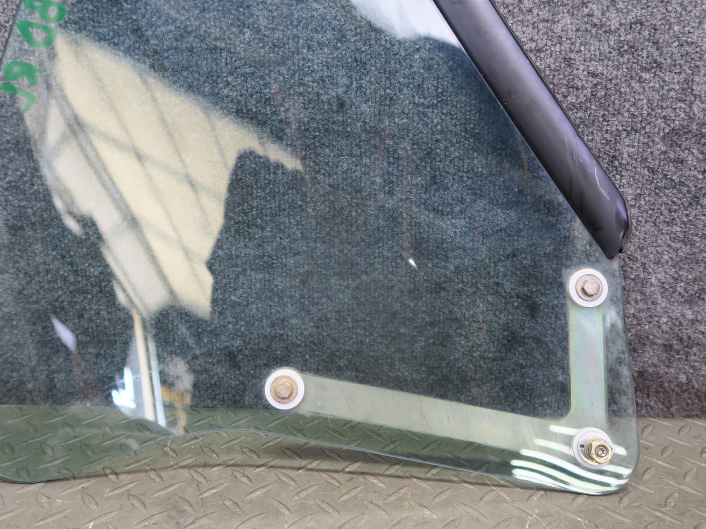 94-99 BMW E36 328iC Convertible Rear Left Quarter Glass Window OEM