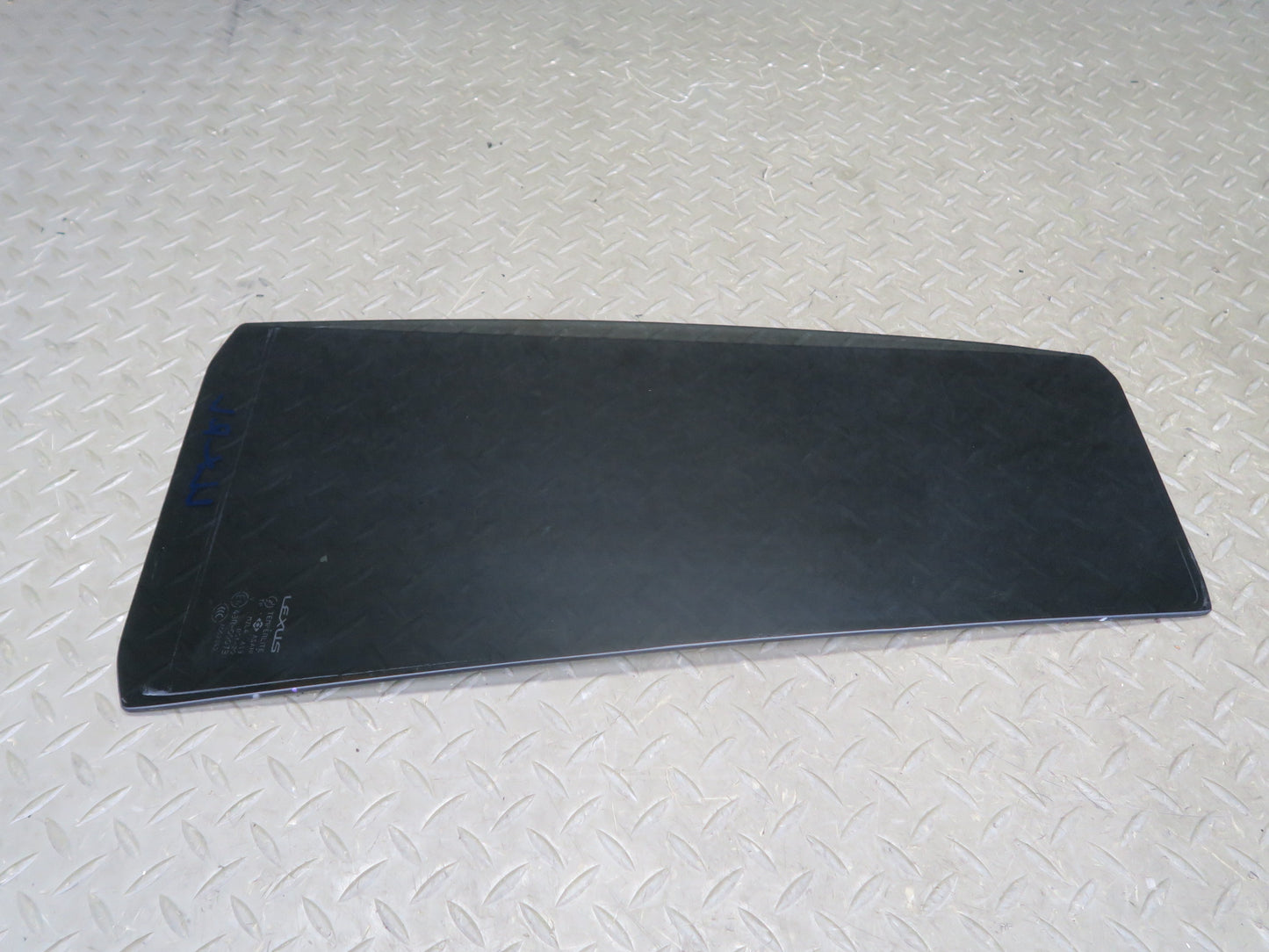 2003-2007 Lexus UZJ100L LX470 Rear Left Door Vent Fixed Glass Window