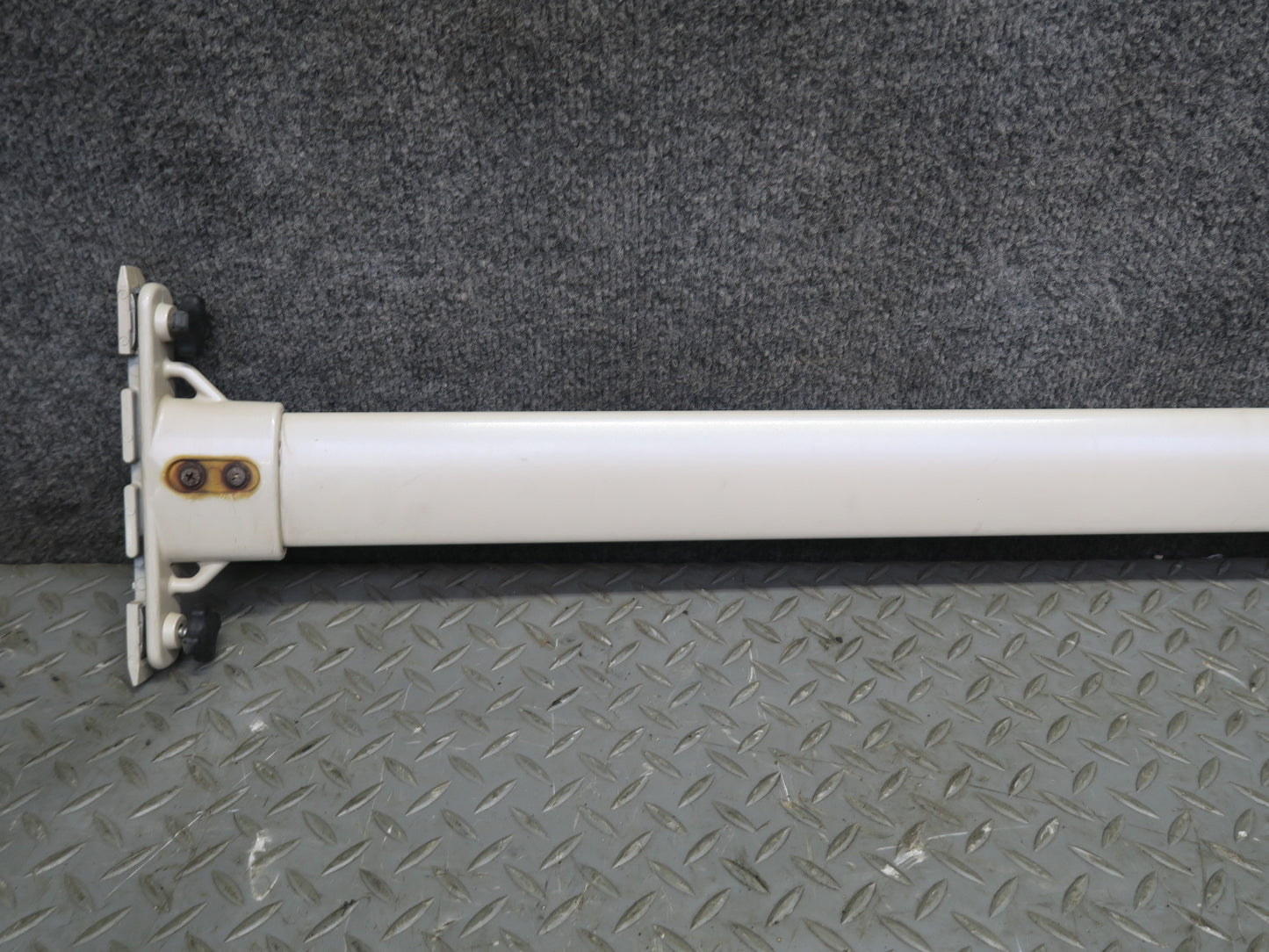 2003-2007 Lexus J100 LX470 Left & Right Roof Luggage Rack Rail Cross Bar Set