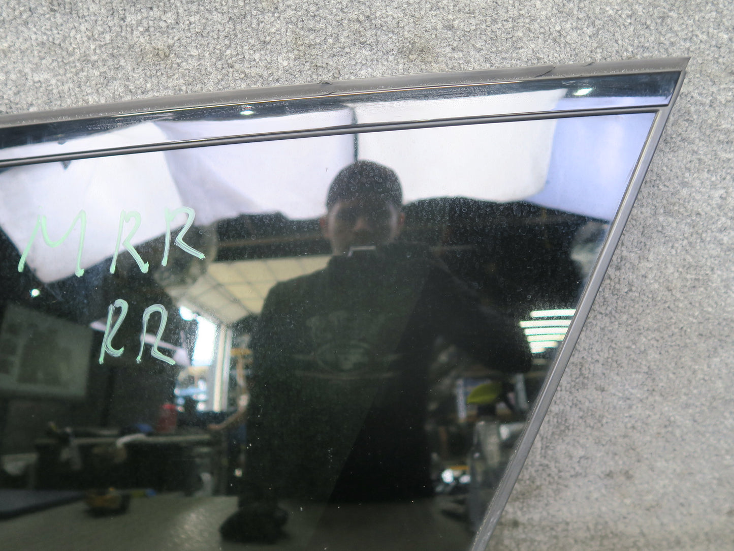 2014-2022 Range Rover Sport L494 Rear Right Quarter Glass Window
