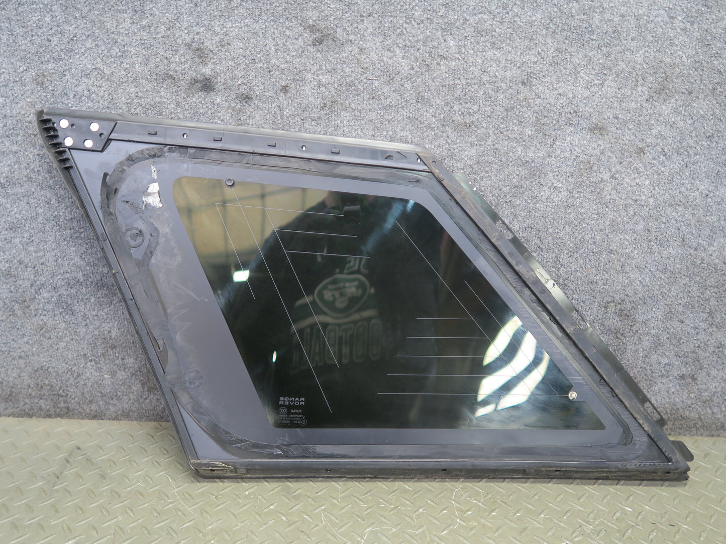 2014-2022 Range Rover Sport L494 Rear Right Quarter Glass Window