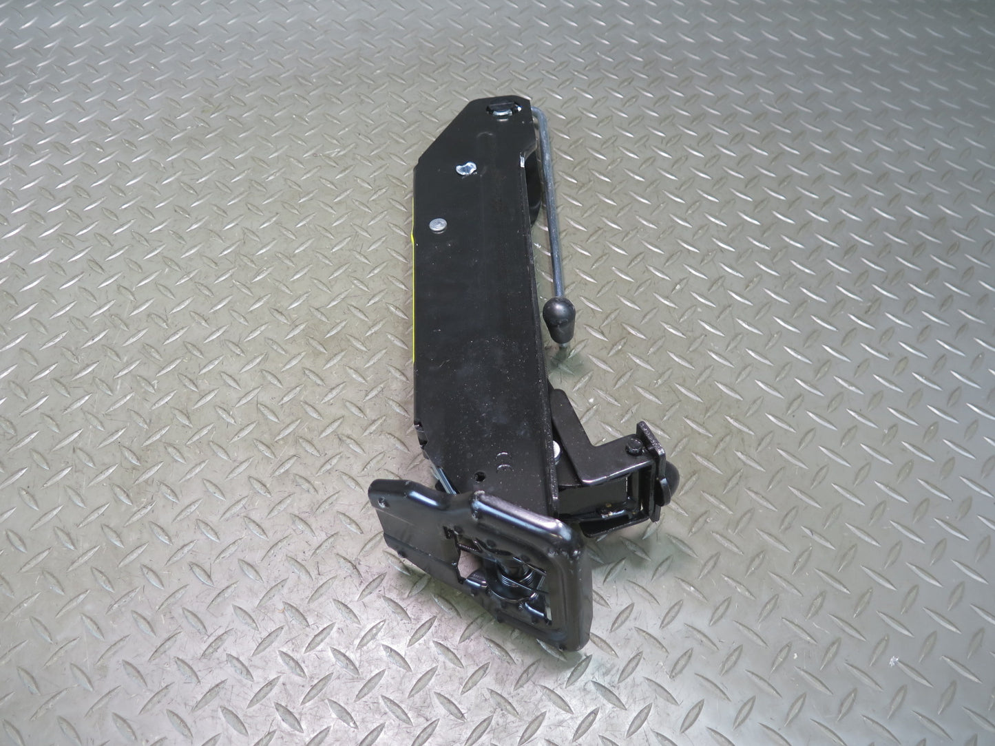 2015-2018 Porsche Macan Emergency Spare Tire Jack W/foam & Tool KIT