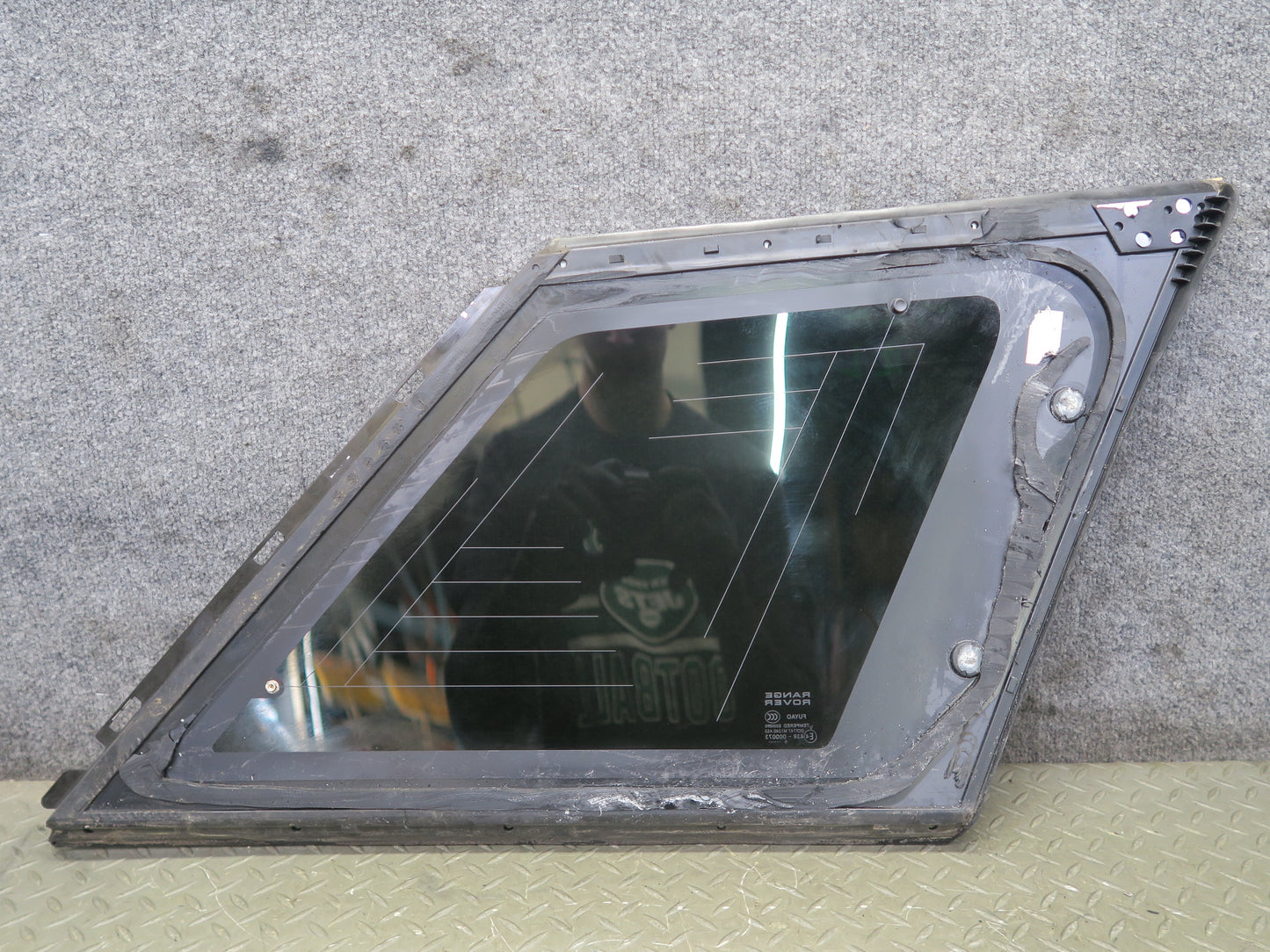 2014-2022 Range Rover Sport L494 Rear Left Quarter Glass Window