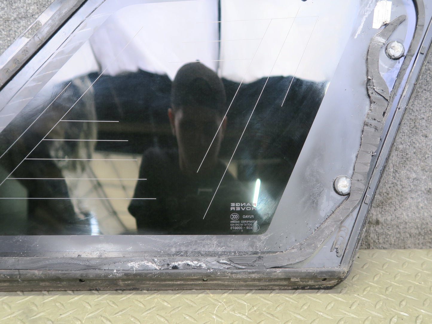 2014-2022 Range Rover Sport L494 Rear Left Quarter Glass Window