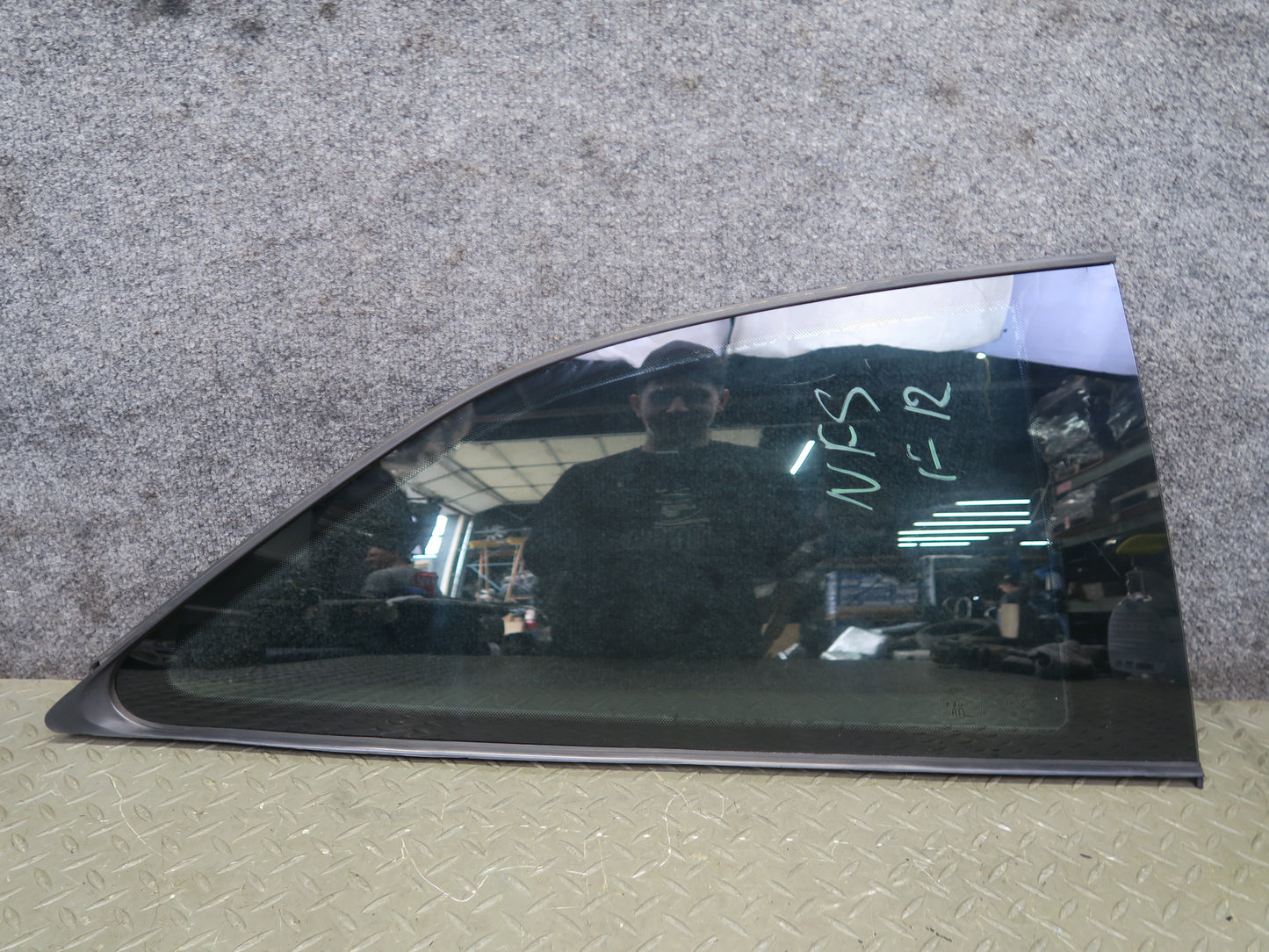 08-17 Audi 8T S5 Coupe Rear Right Passenger Side Quarter Window Glass OEM