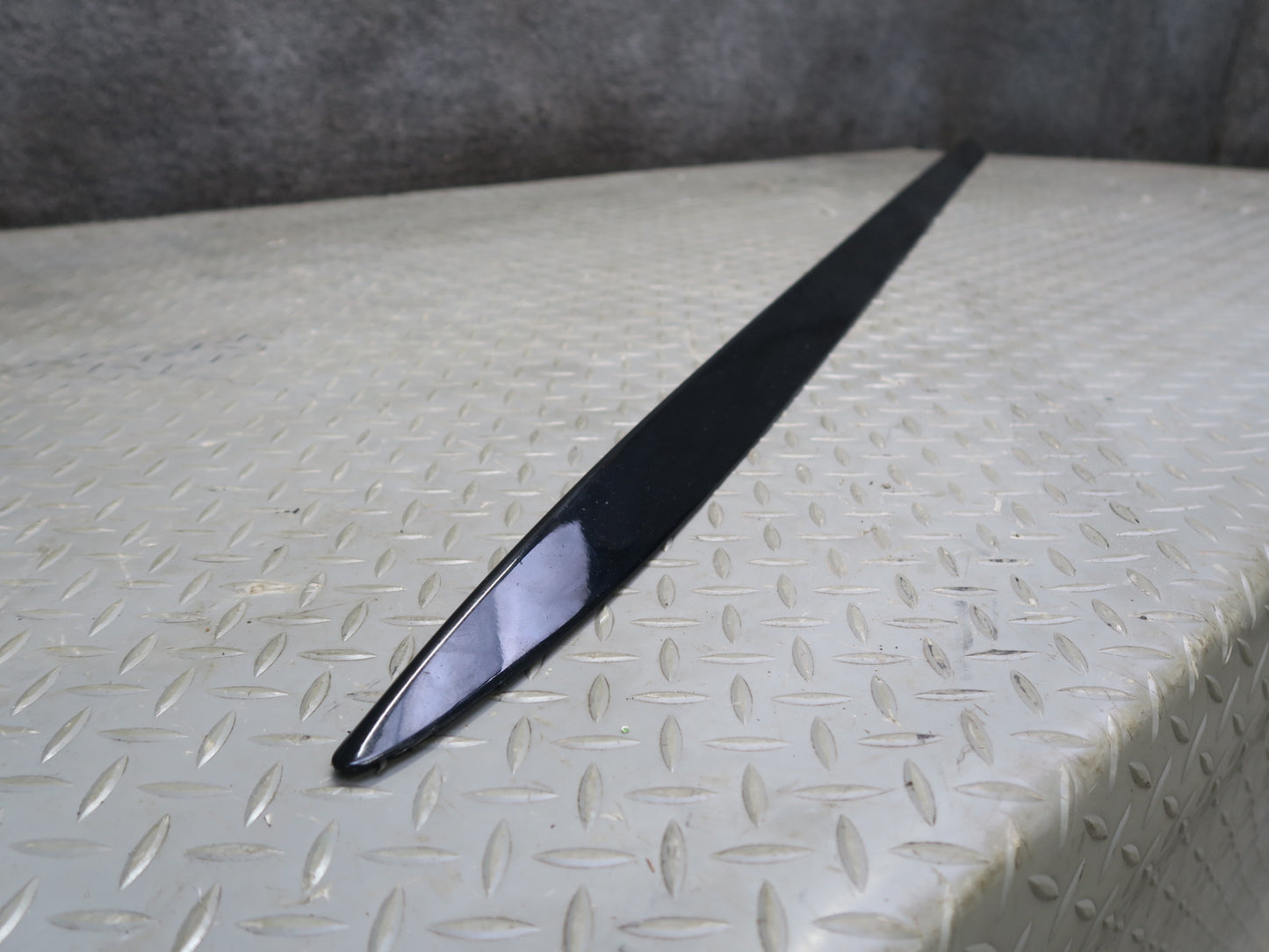08-16 Audi B8 S5 Coupe Set of 2 Side Rocker Panel Trim Molding Black OEM