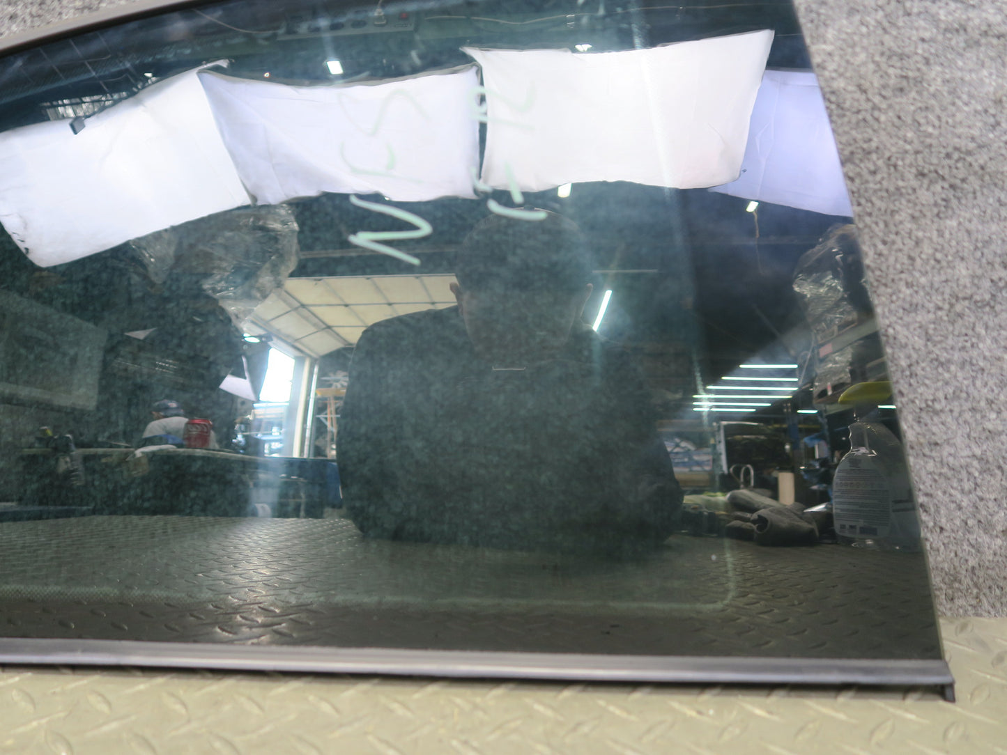 08-17 Audi 8T S5 Coupe Rear Right Passenger Side Quarter Window Glass OEM