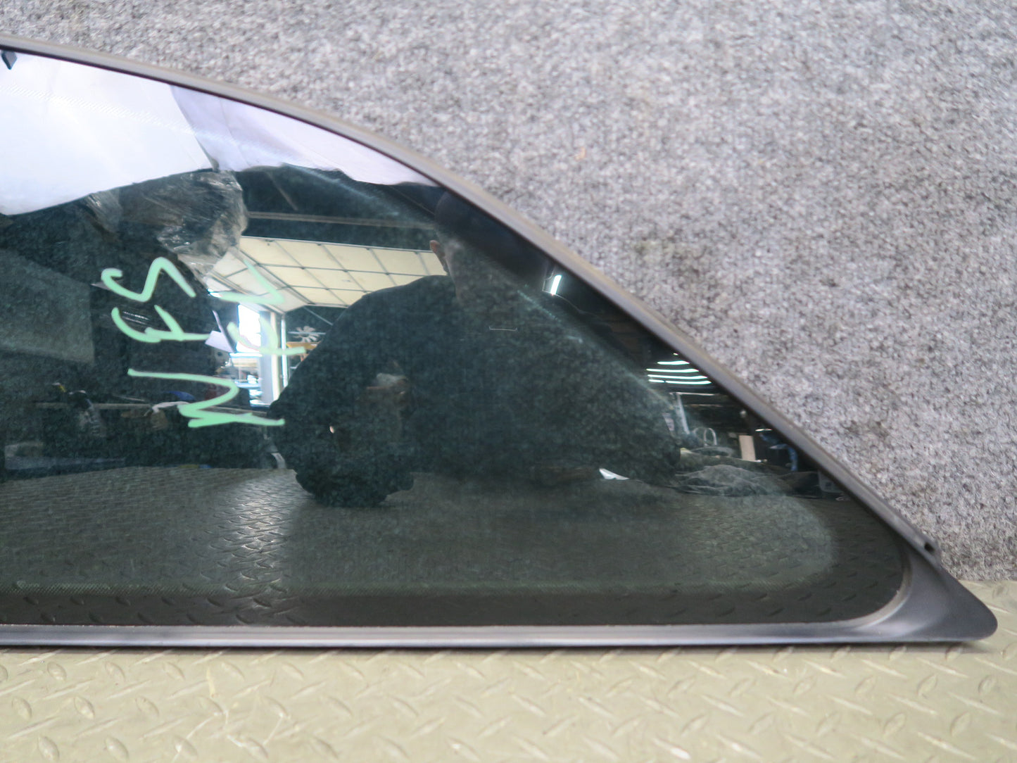 08-17 Audi 8T S5 Coupe Rear Left Driver Side Quarter Window Glass OEM