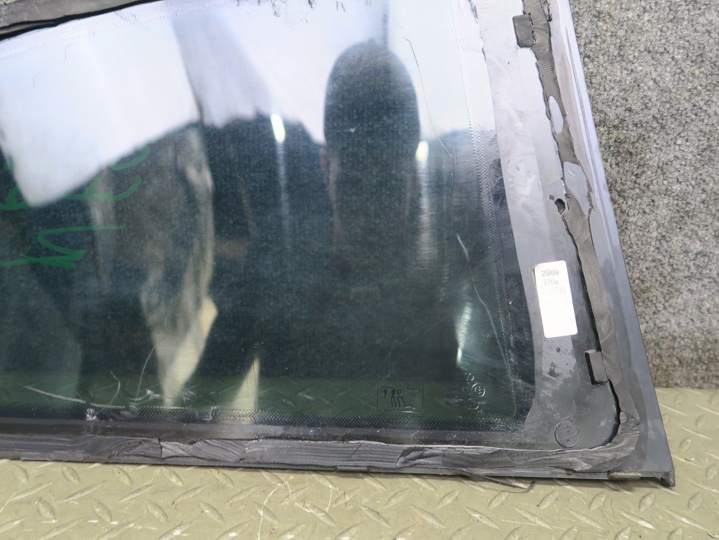 08-17 Audi 8T S5 Coupe Rear Left Driver Side Quarter Window Glass OEM