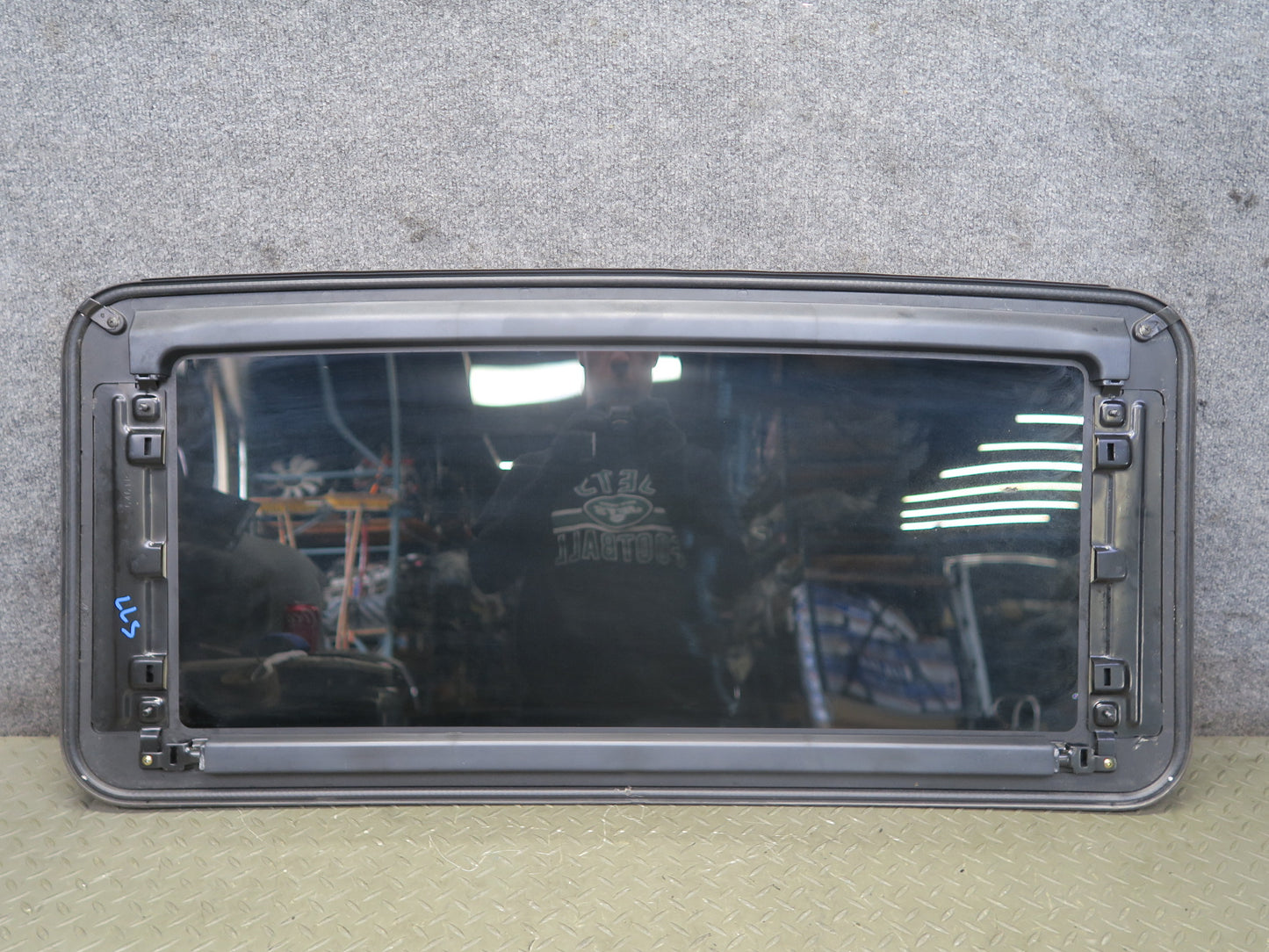 98-00 Lexus UCF20L LS400 Sunroof Moonroof Glass Window OEM