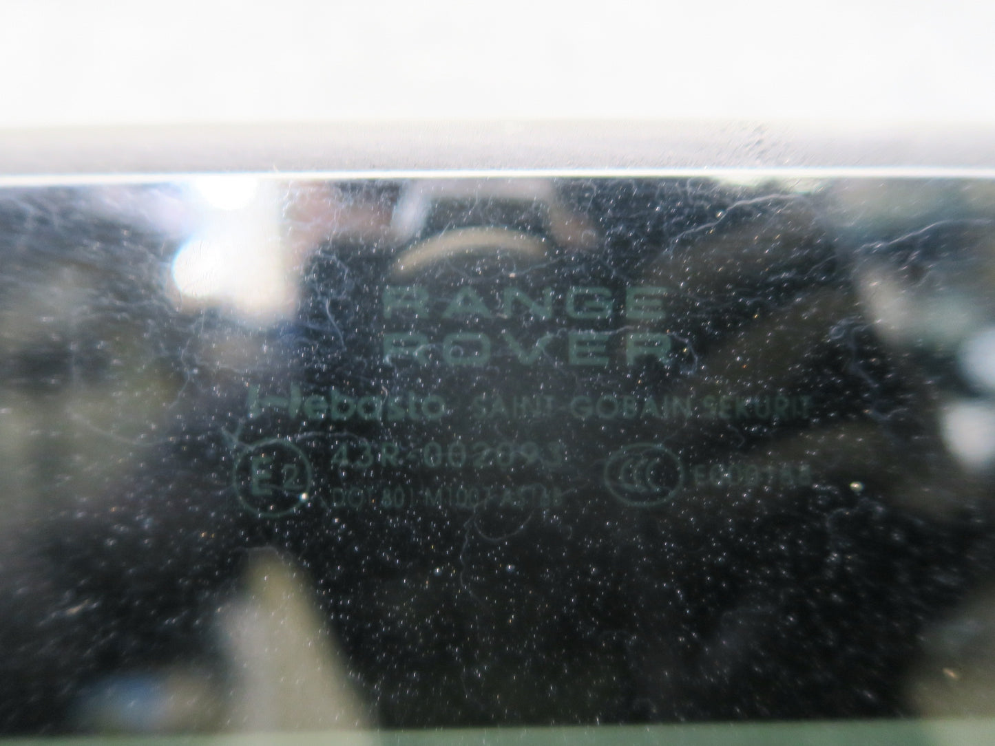2014-2022 Range Rover Sport L494 Center Sunroof Glass Panel