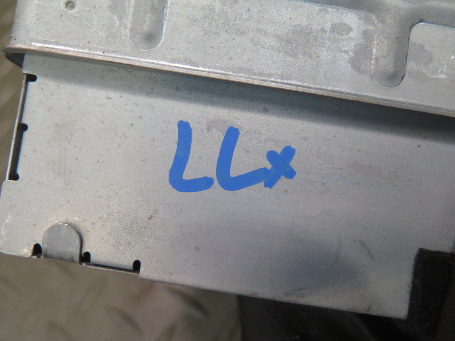 2003-2007 Lexus UZJ100L LX470 Tilt & Telescopic Steering Column Control Module