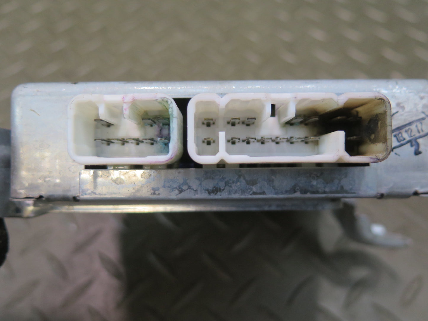 2003-2007 Lexus UZJ100L LX470 Tilt & Telescopic Steering Column Control Module