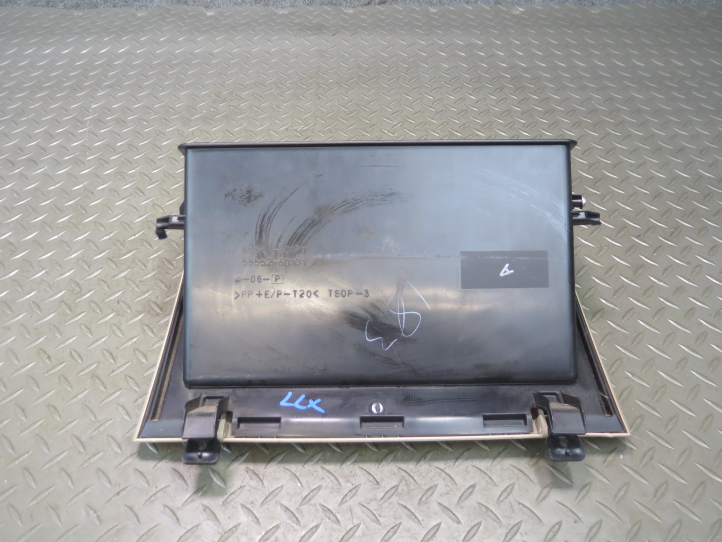 2003-2007 Lexus LX470 J100 Front Right Side Dash Glove Box Storage Compartment
