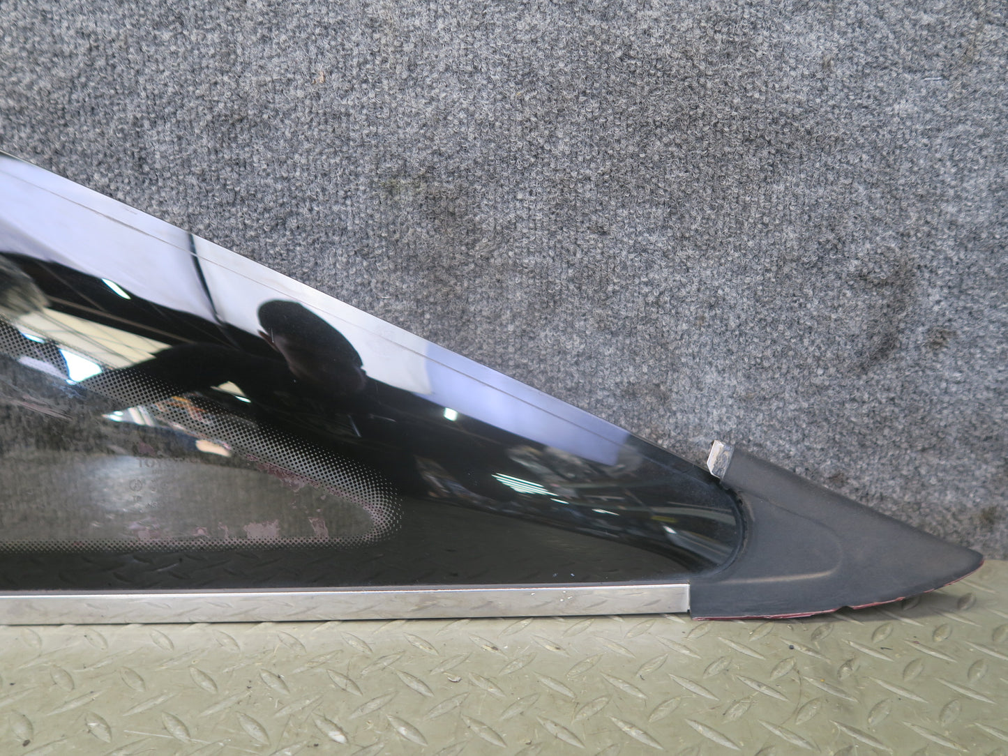 86-88 Toyota Supra MA70L Rear Left Quarter Glass Window w Molding Trim Set OEM