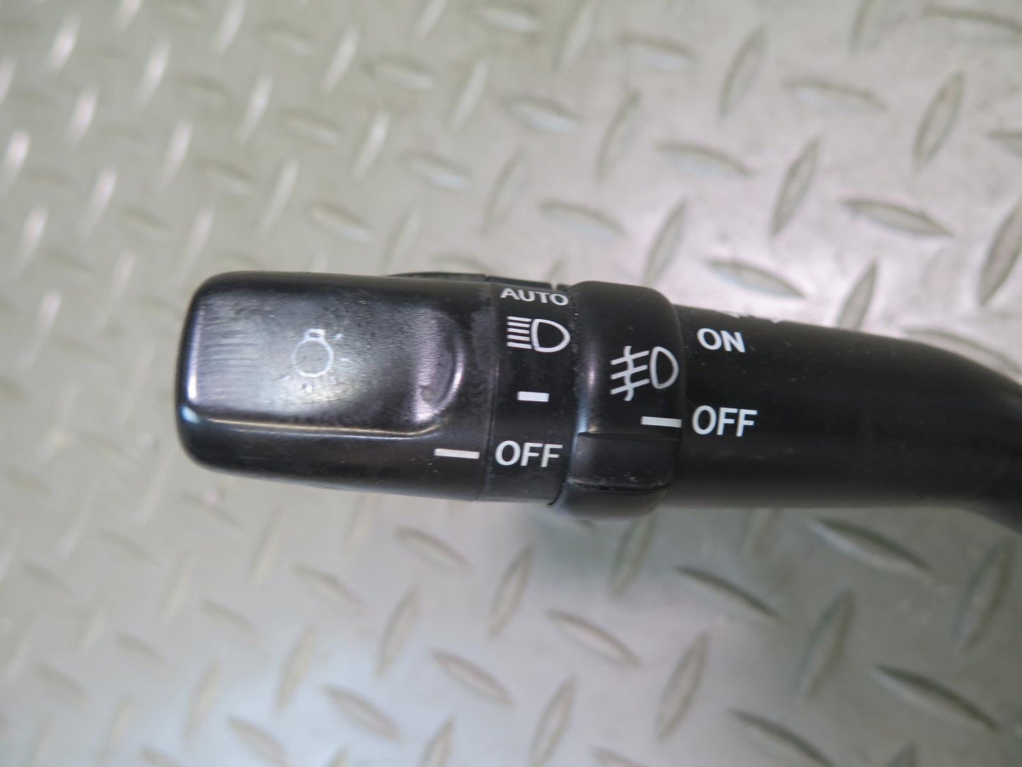 2003-2007 Lexus UZJ100L LX470 Steering Column Turn Signal Wiper Multi Switch
