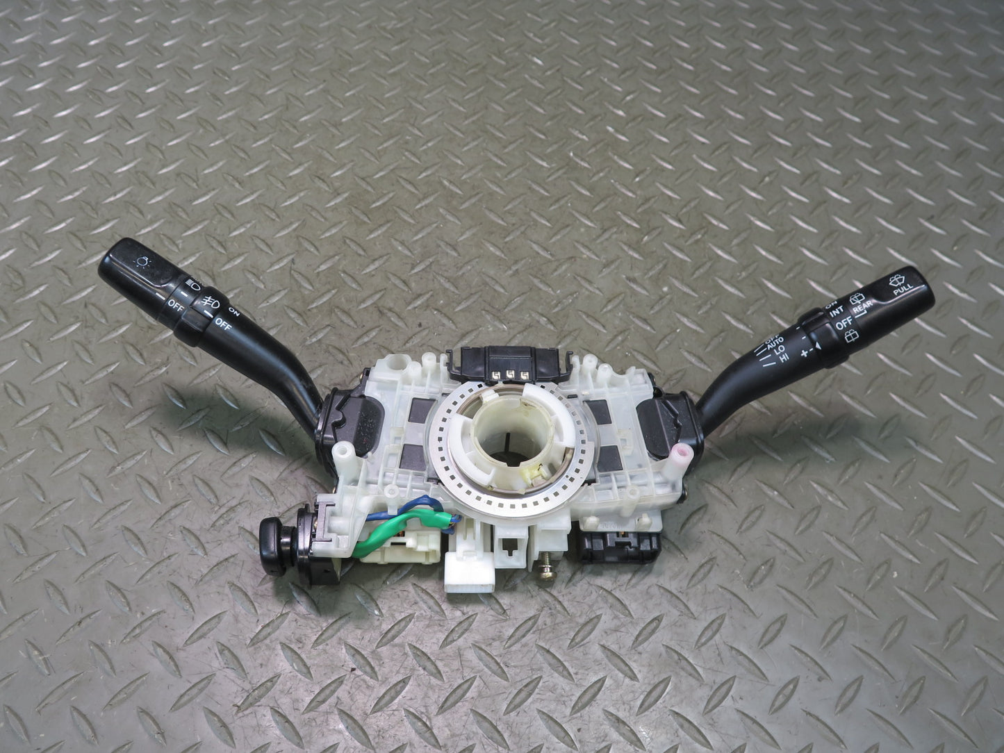 2003-2007 Lexus UZJ100L LX470 Steering Column Turn Signal Wiper Multi Switch