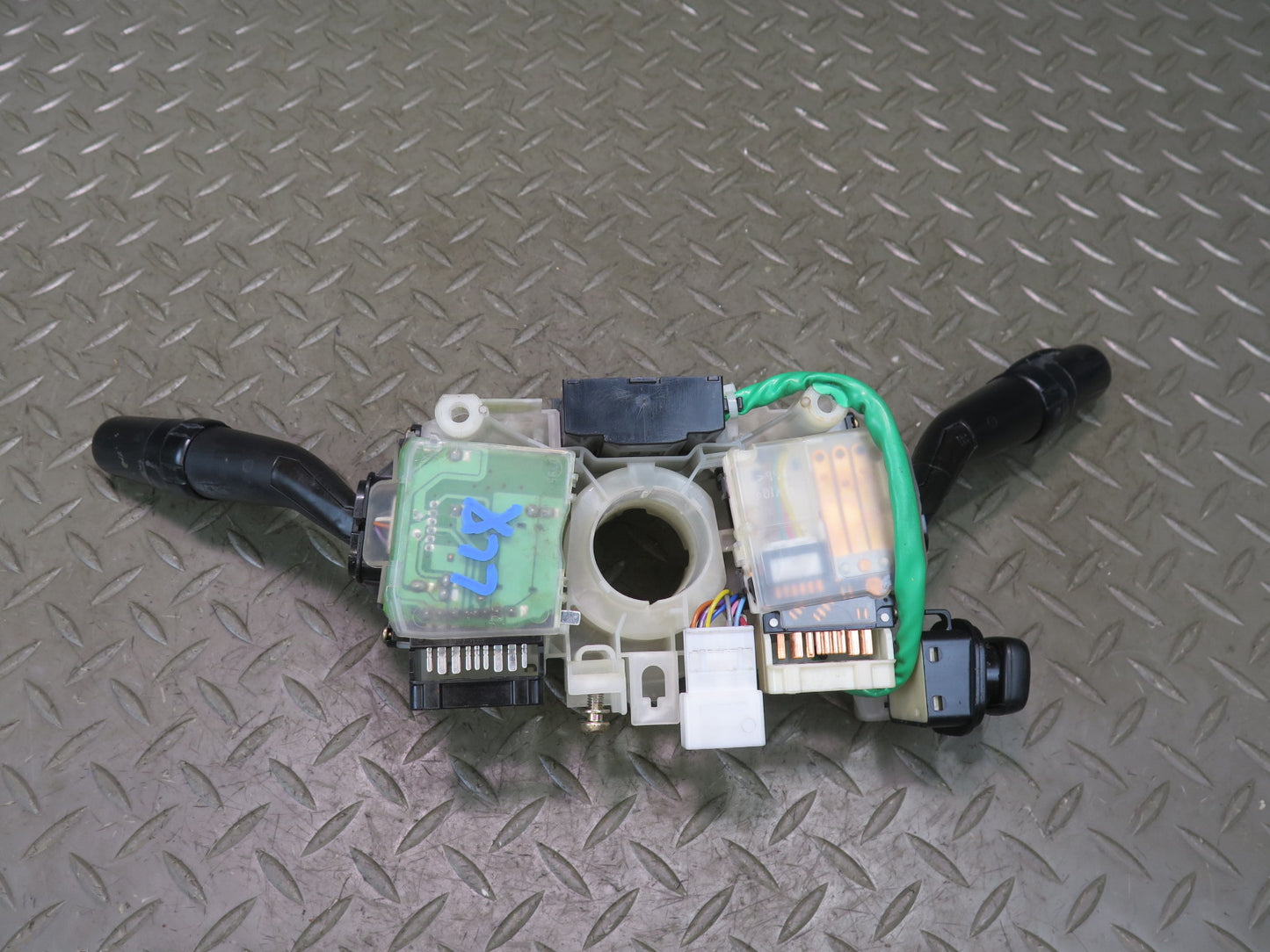 2003-2007 Lexus UZJ100L LX470 Steering Column Turn Signal Wiper Multi Switch