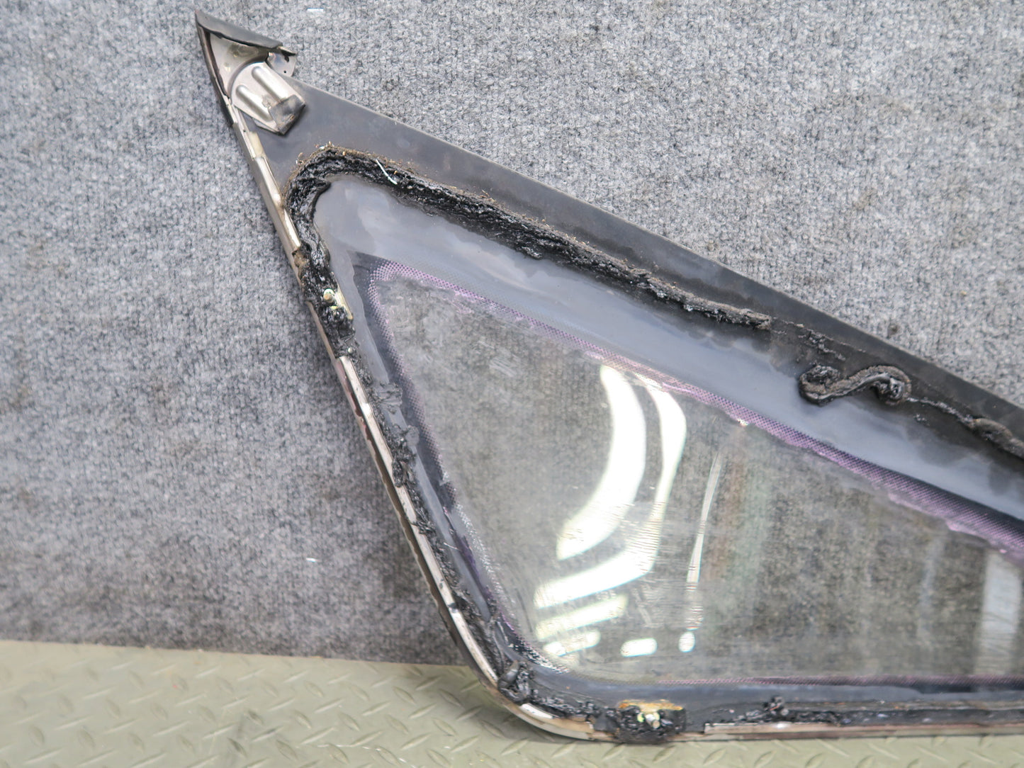 86-88 Toyota Supra MA70L Rear Right Quarter Glass Window w Molding Trim Set OEM