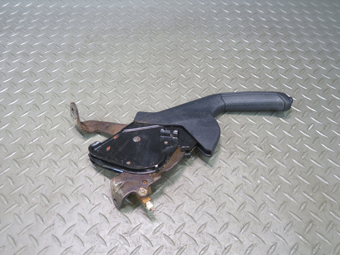 1998-2007 Lexus UZJ100L LX470 Emergency Parking Brake Handle Black