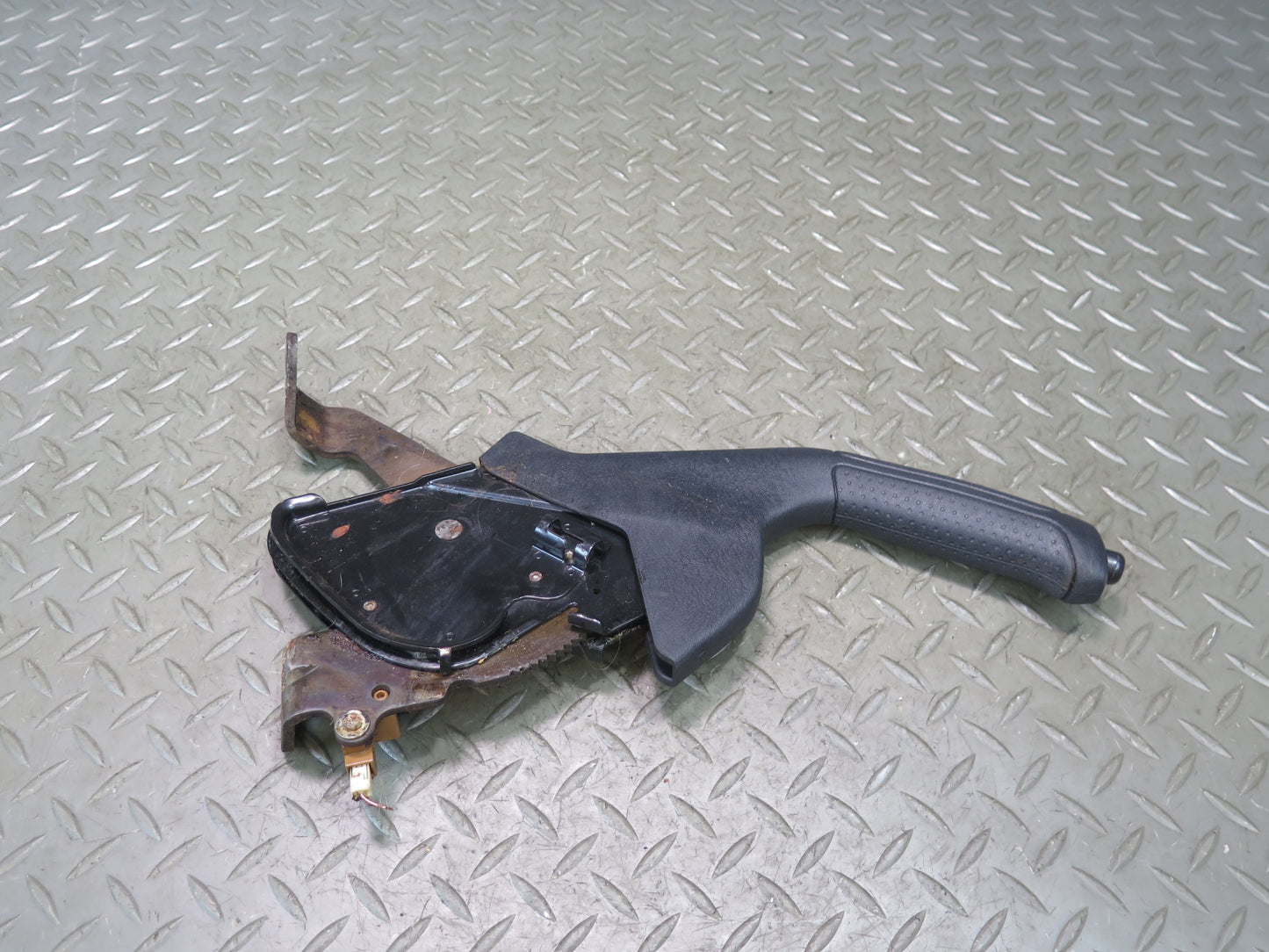 1998-2007 Lexus UZJ100L LX470 Emergency Parking Brake Handle Black
