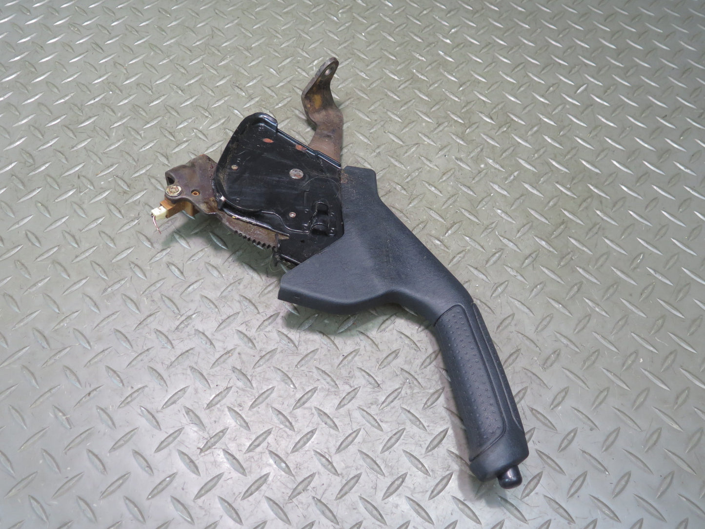 1998-2007 Lexus UZJ100L LX470 Emergency Parking Brake Handle Black