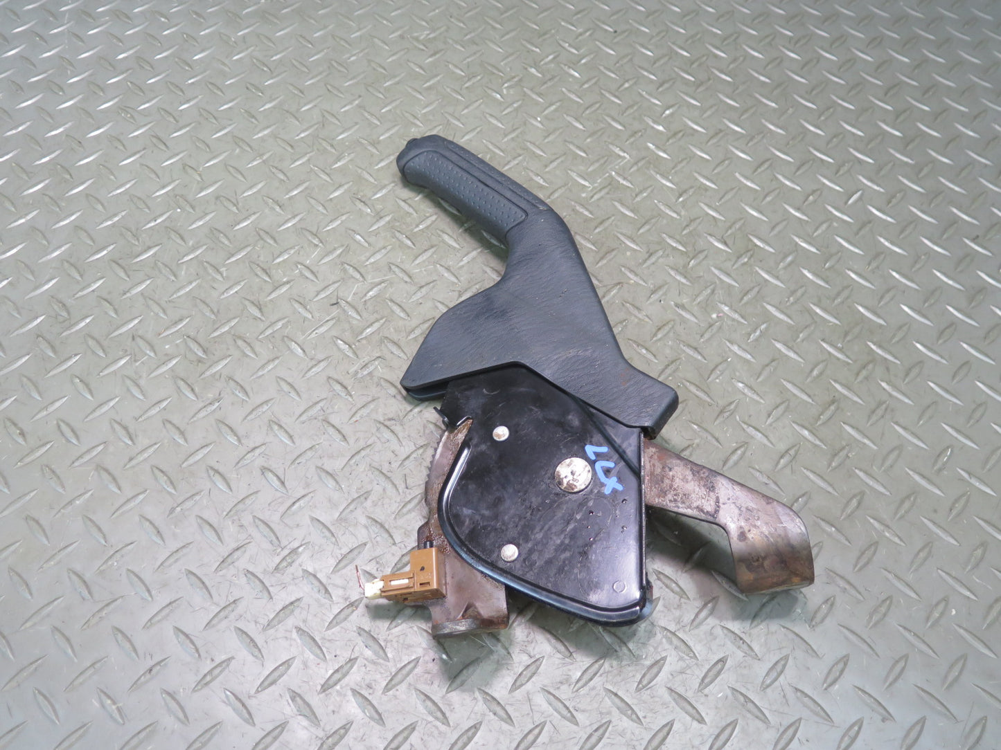1998-2007 Lexus UZJ100L LX470 Emergency Parking Brake Handle Black