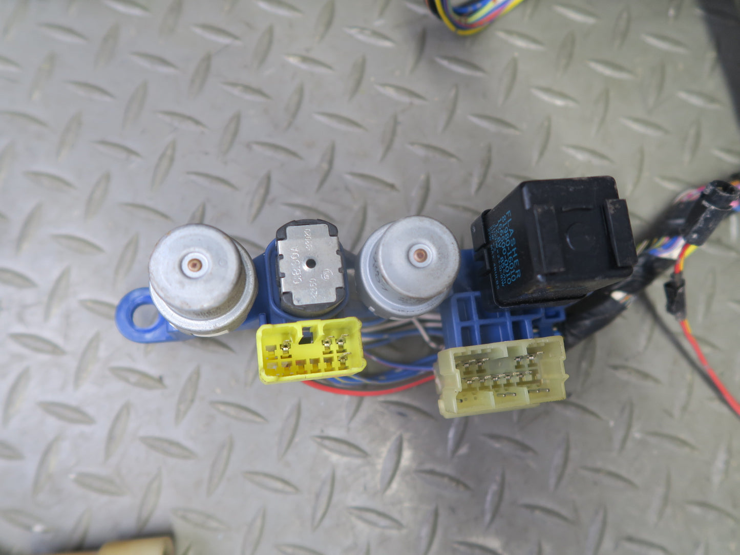 1986 Toyota Supra MA70L Interior & Rear Body Wire Wiring Harness w Fuse Box OEM