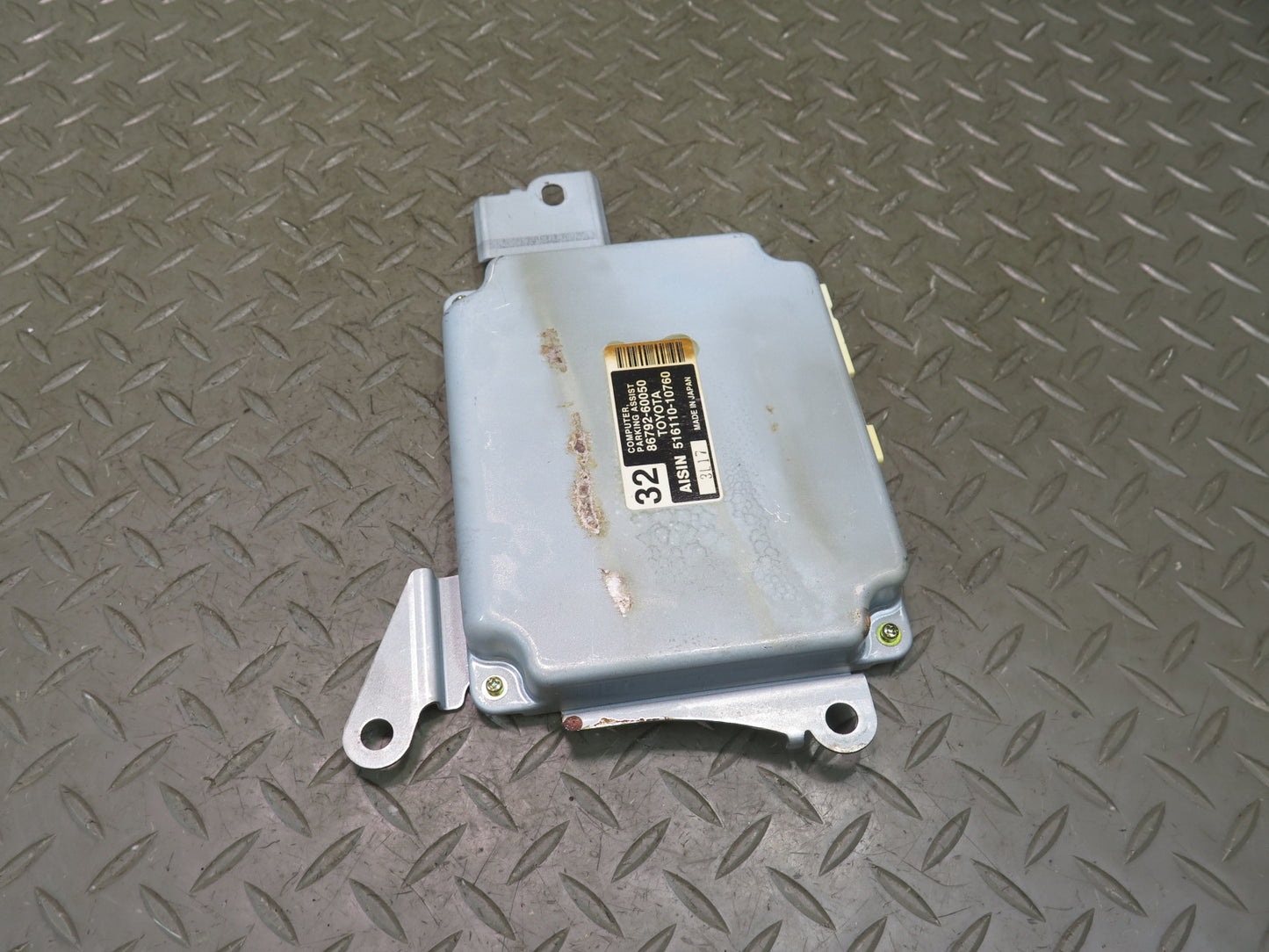 2003-2007 Lexus UZJ100L LX470 Parking Assist Control Module 86792-60050