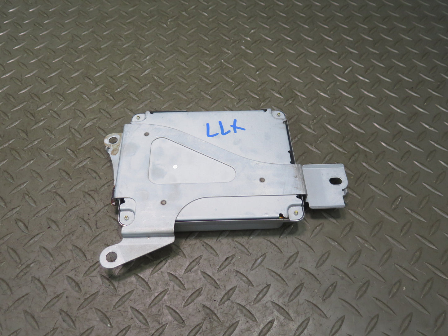 2003-2007 Lexus UZJ100L LX470 Parking Assist Control Module 86792-60050