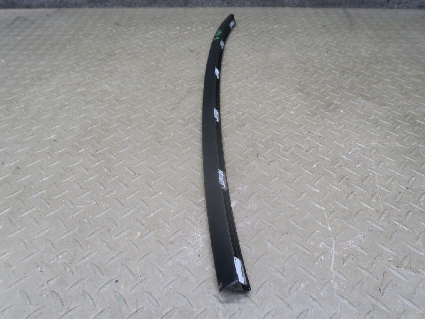 06-10 BMW E64 M6 Convertible Right Door & Windshield A Pillar Trim Molding Set