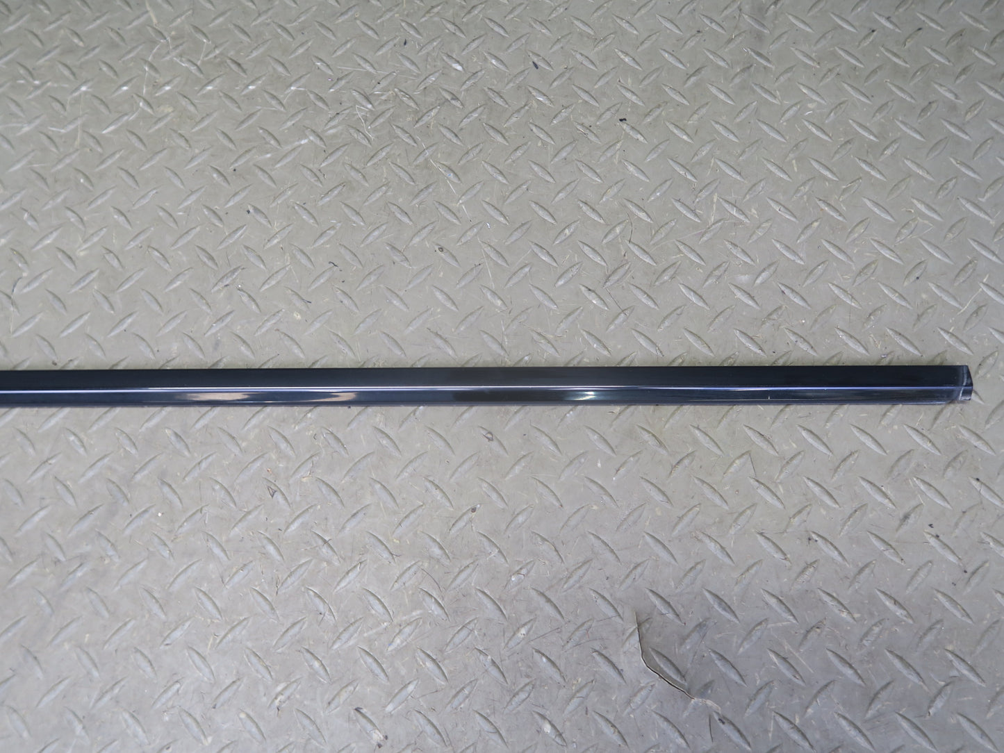 06-10 BMW E64 M6 Convertible Left Door & Windshield A Pillar Trim Molding Set