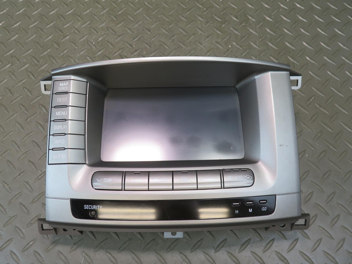 2004-2007 Lexus UZJ100L LX470 Dash GPS Navigation Screen Display 86111-60170