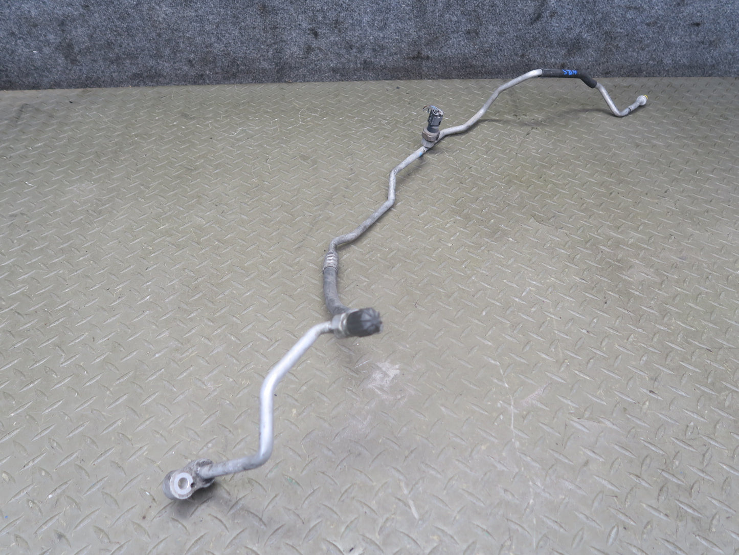 2006-2008 BMW E63 E64 M6 A/C Air Condition Hose Pipe Line Set
