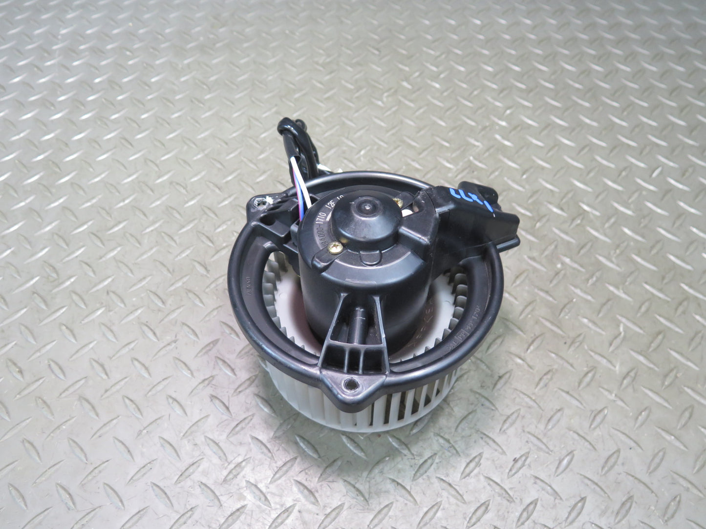 1998-2007 Lexus J100 LX470 A/C Heater Blower Motor Fan w Resistor
