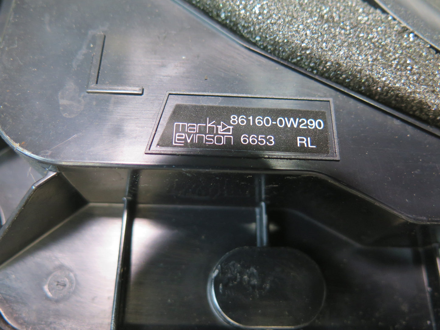 2003-2007 Lexus UZJ100L LX470 Rear Left & Right Door Memphis Speaker Set of 2