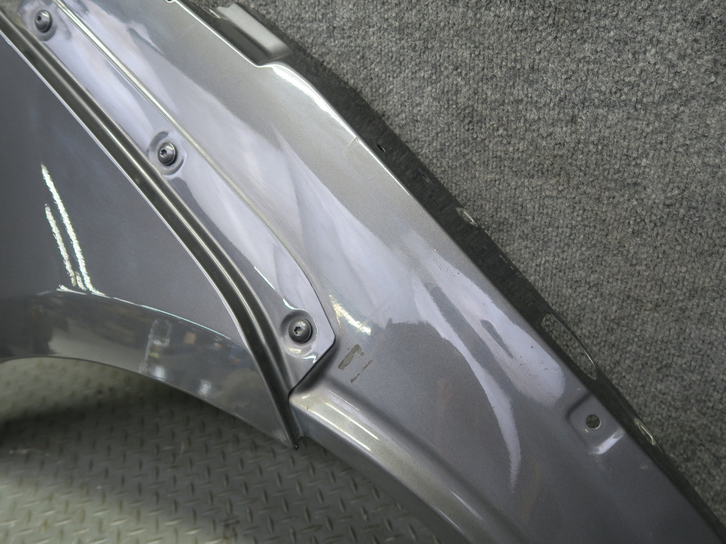2015-2025 Porsche Macan Front Right Side Fender Shell Panel Cover Gray