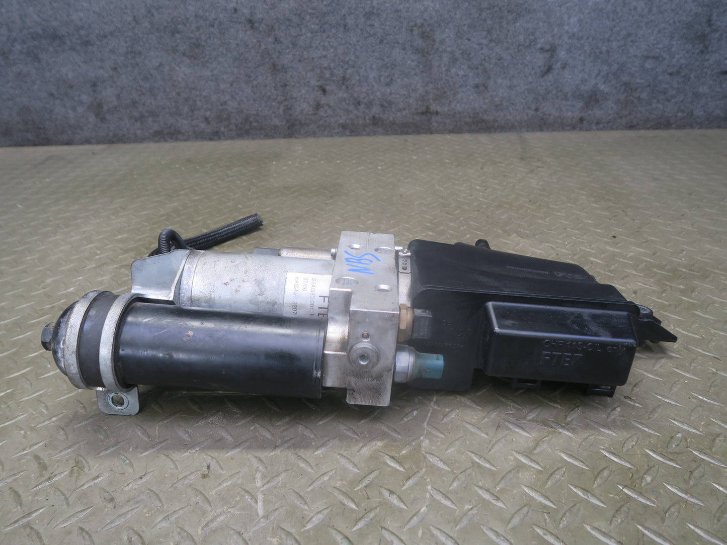 2006-2010 BMW E63 E64 M6 SMG Transmission Hydraulic Pump 118k Miles