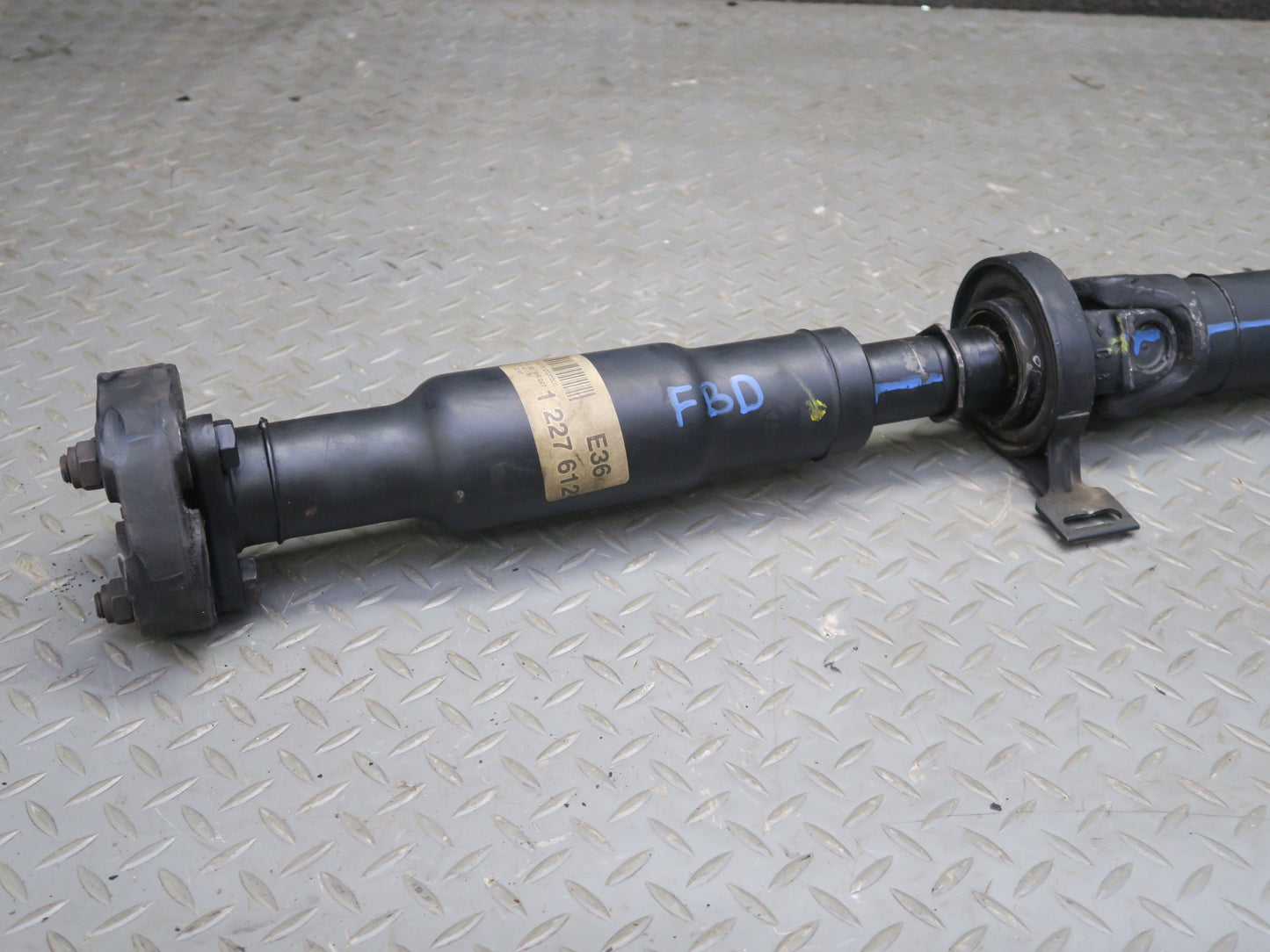 94-99 BMW E36 328iC A/T Rear Drive Shaft Driveshaft 1227612 OEM