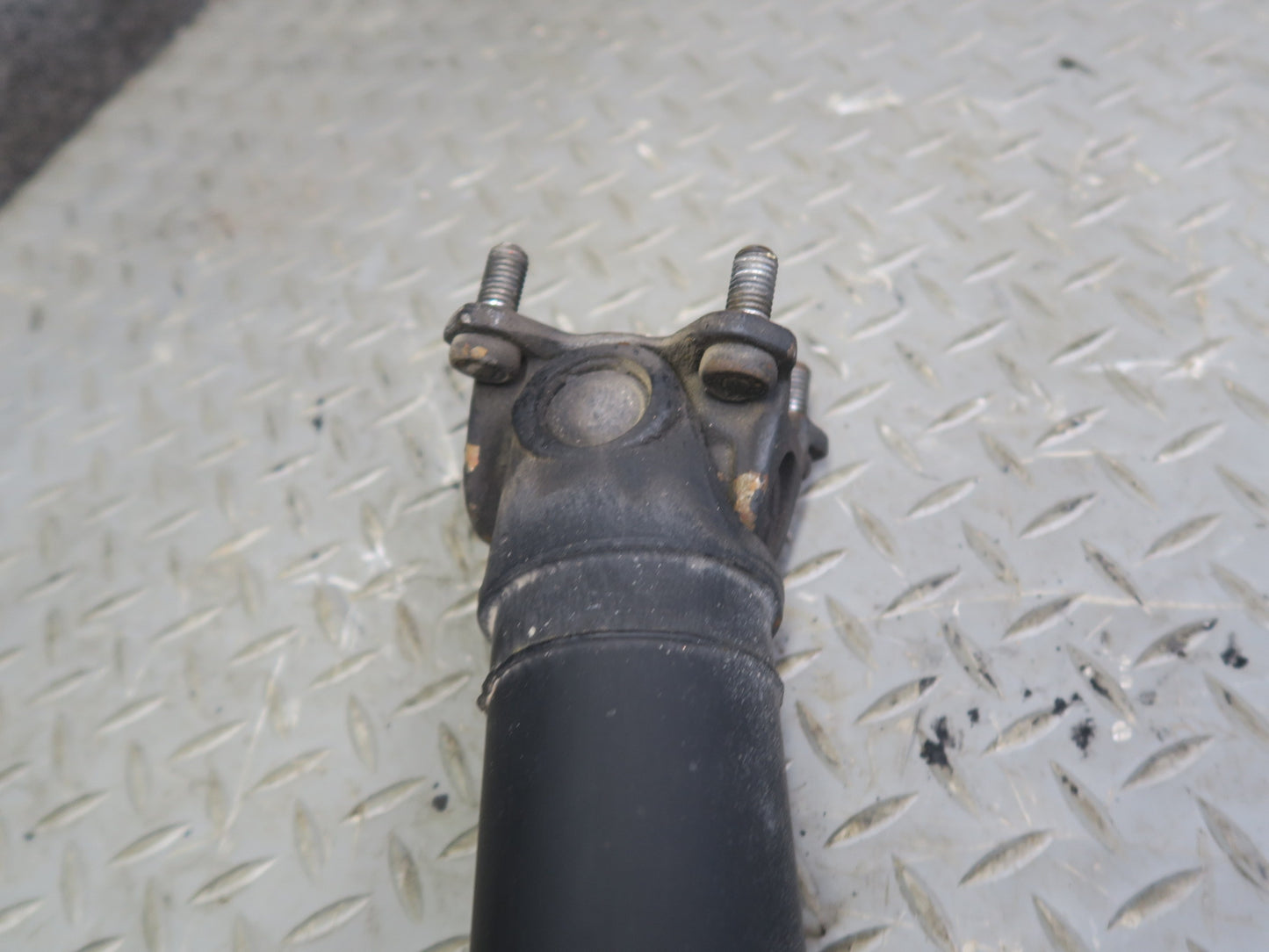 94-99 BMW E36 328iC A/T Rear Drive Shaft Driveshaft 1227612 OEM